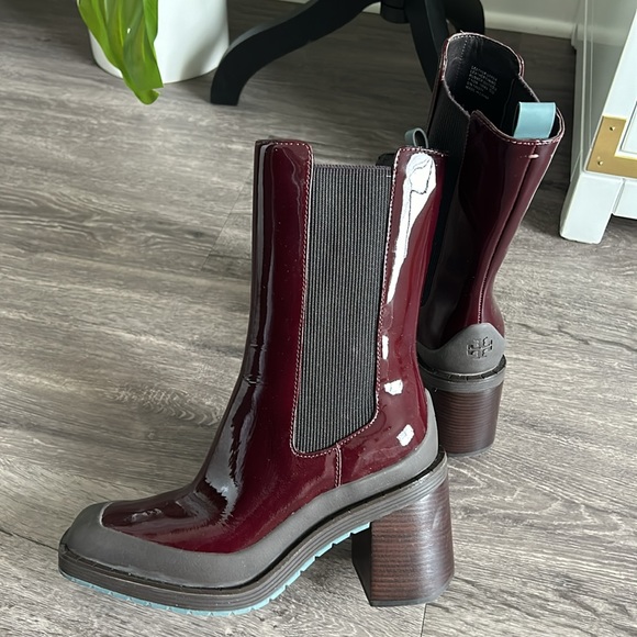 TORY BURCH boots - Picture 4 of 8